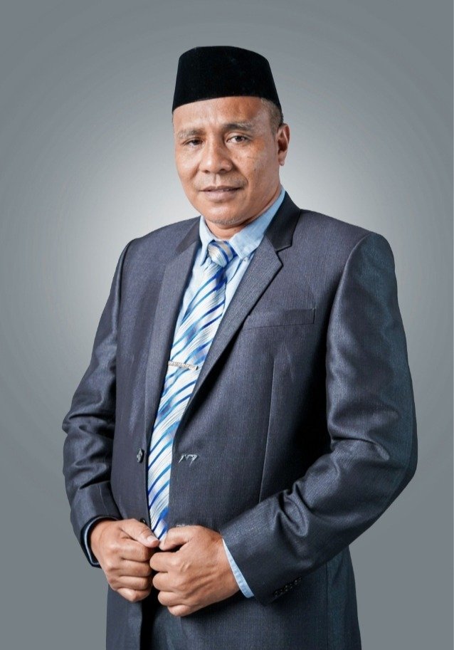 Dr. Sahrir Sillehu , S.KM., M.Kes
