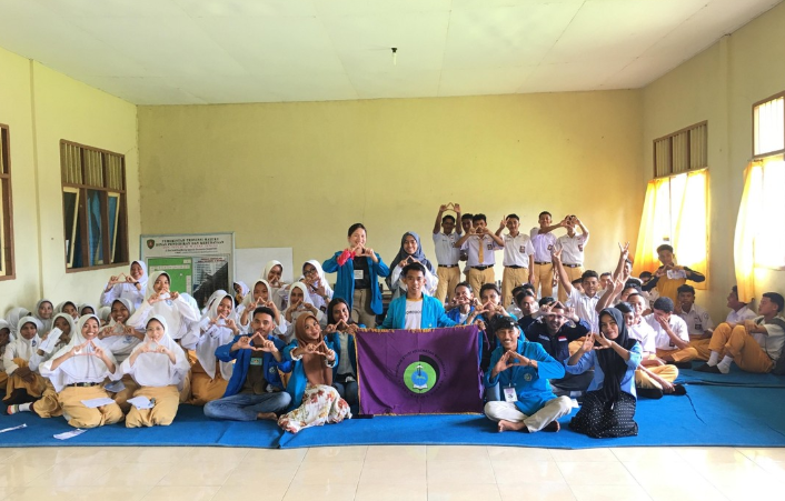 Program Studi Kesehatan Masyarakat STIKes Maluku Husada Goes To School 