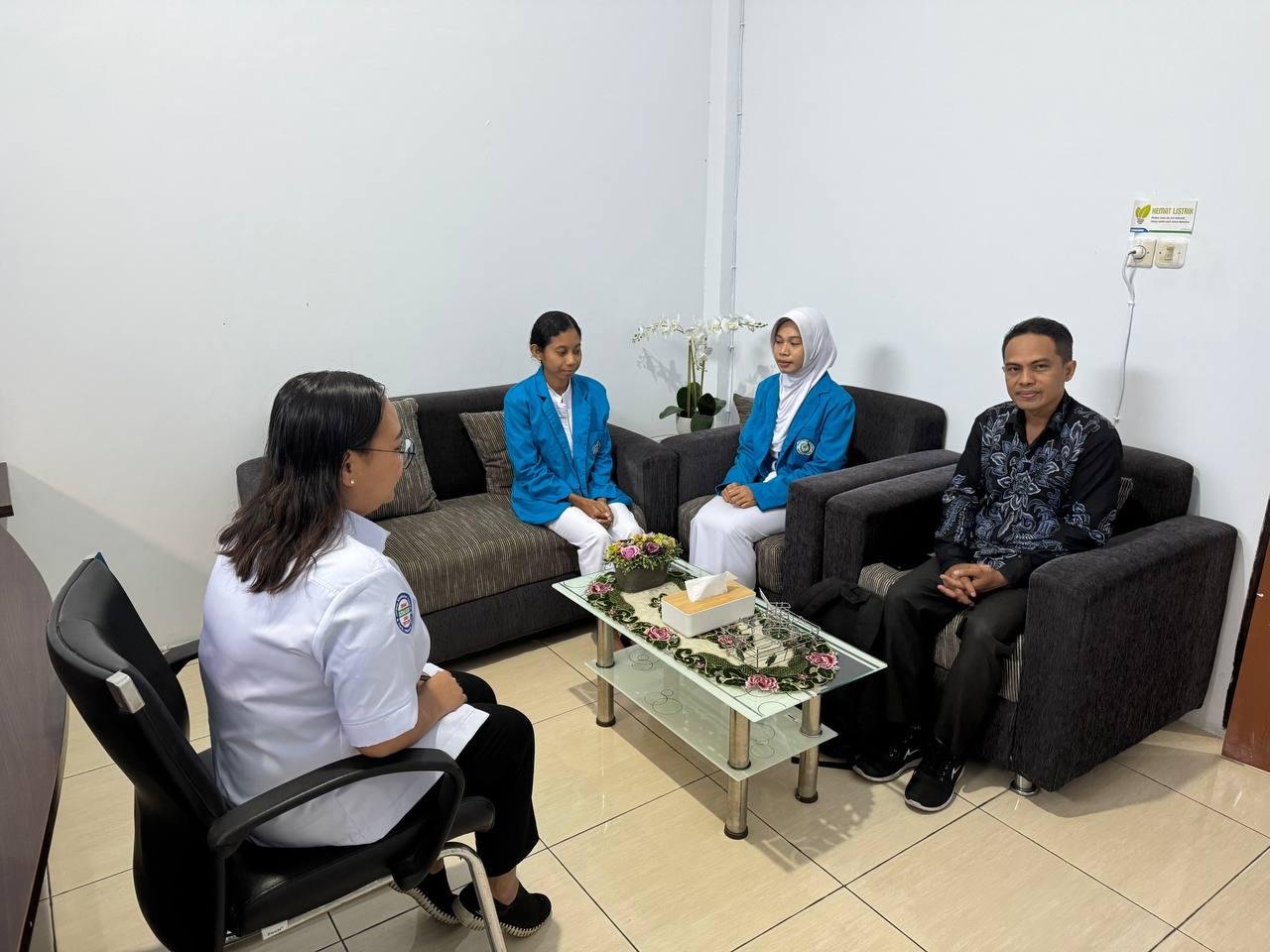 Mitra Kampus