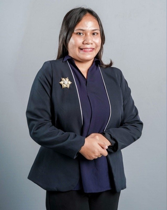 Herlien Sinay, S.Si., M.Kes